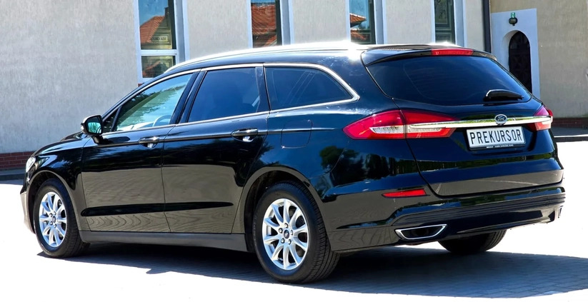 Ford Mondeo cena 67900 przebieg: 190900, rok produkcji 2020 z Iława małe 352